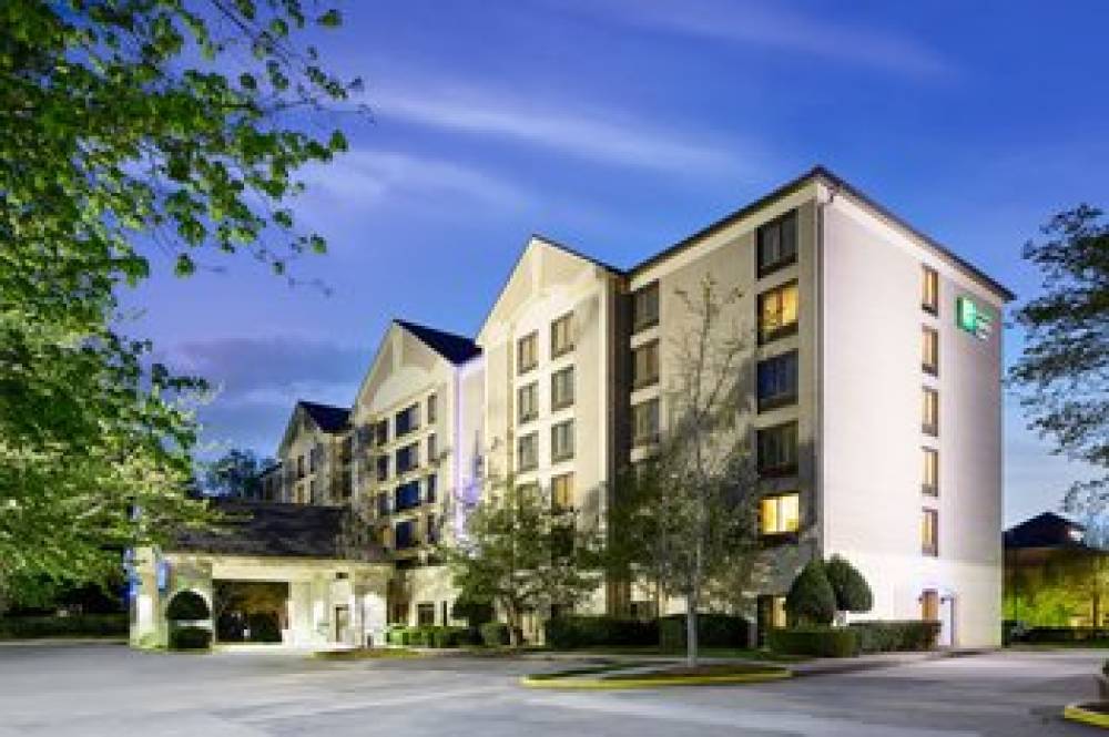 Holiday Inn Exp Stes Alpharetta