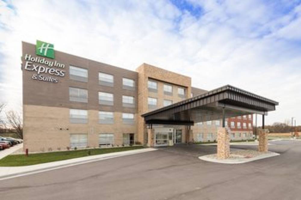 Holiday Inn Exp Stes Auburn