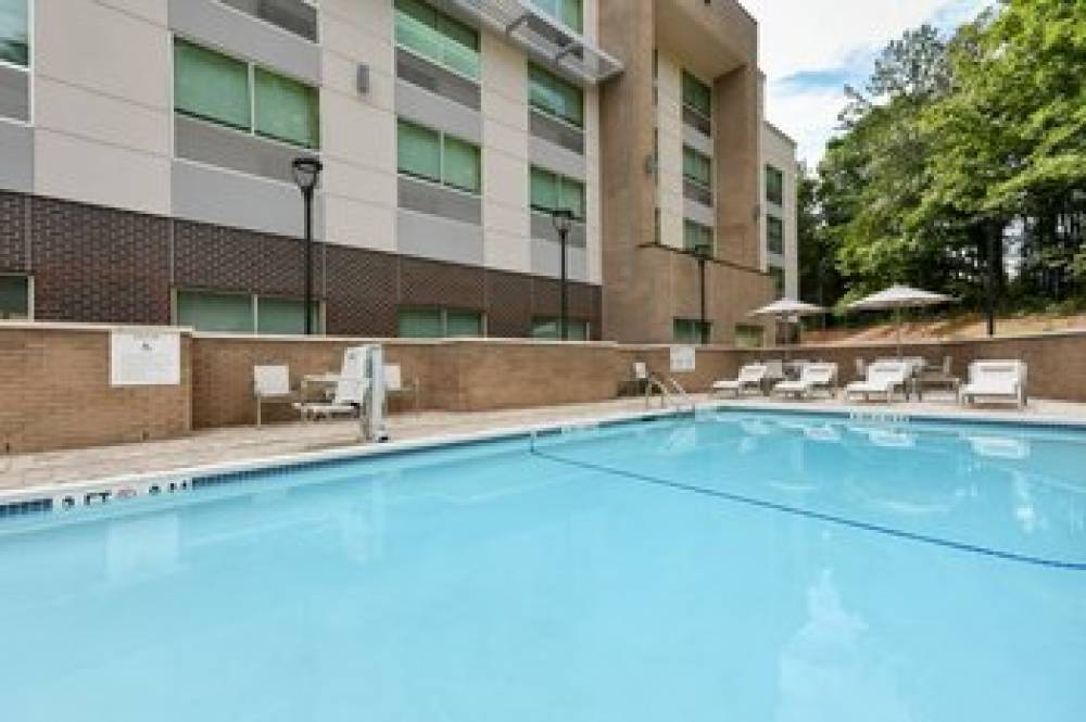 HOLIDAY INN EXP STES BALLANTYNE 5