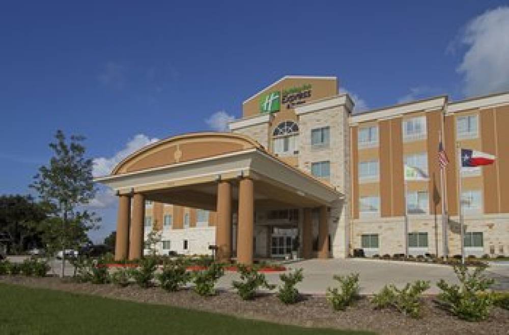 Holiday Inn Exp Stes Baytown