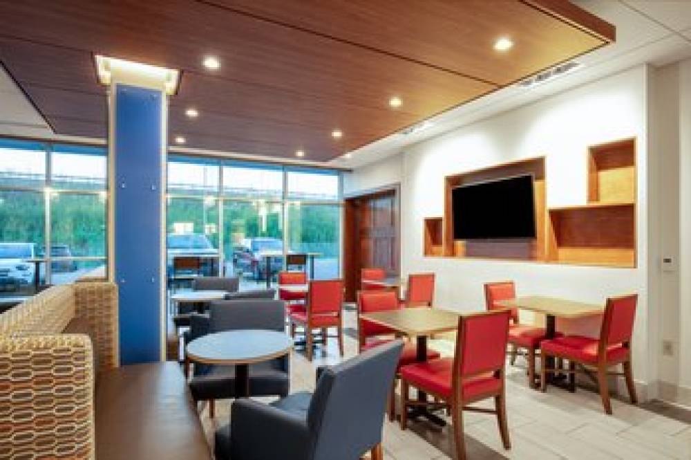 HOLIDAY INN EXP STES BELOIT 9