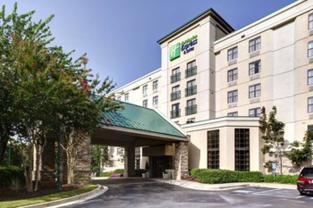 Holiday Inn Exp Stes Buckhead