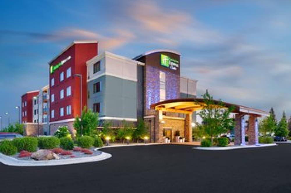 Holiday Inn Exp Stes Butte Se By Ih