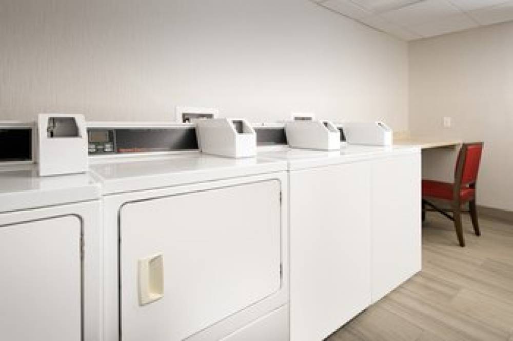 HOLIDAY INN EXP STES BWI AIRPORT NO 6