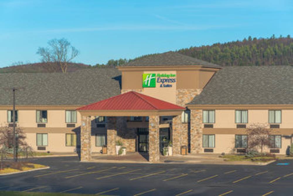Holiday Inn Exp Stes Cooperstwn By