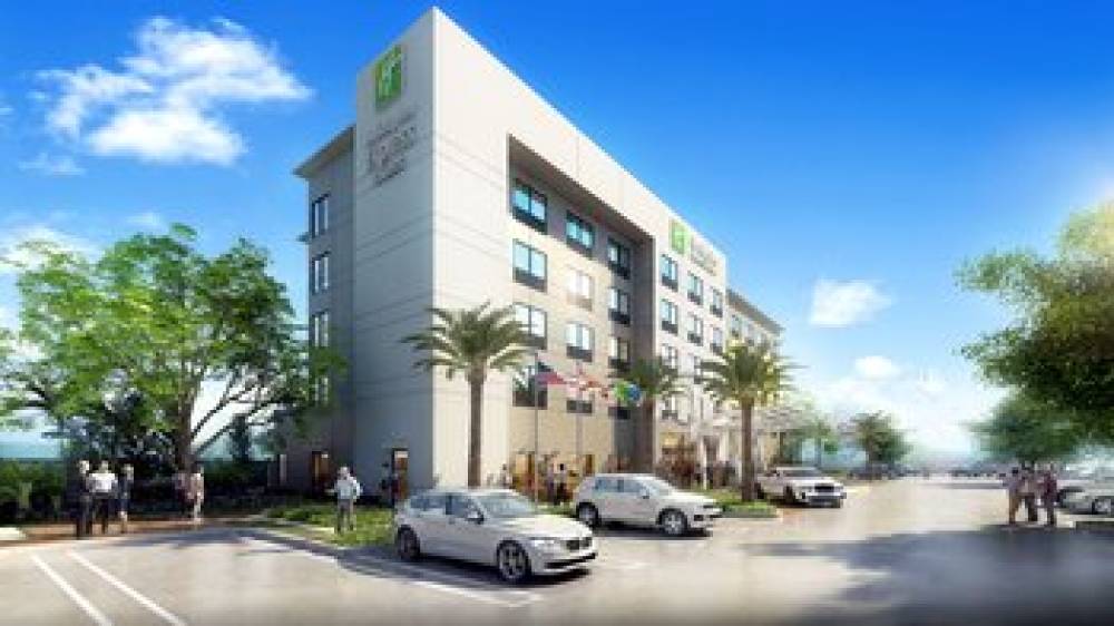 HOLIDAY INN EXP STES DORAL 1
