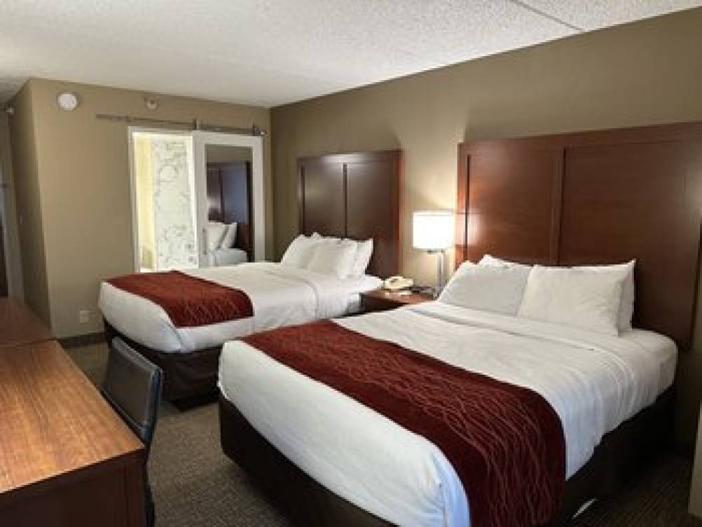 HOLIDAY INN EXP STES EDEN PRAIRIE 7
