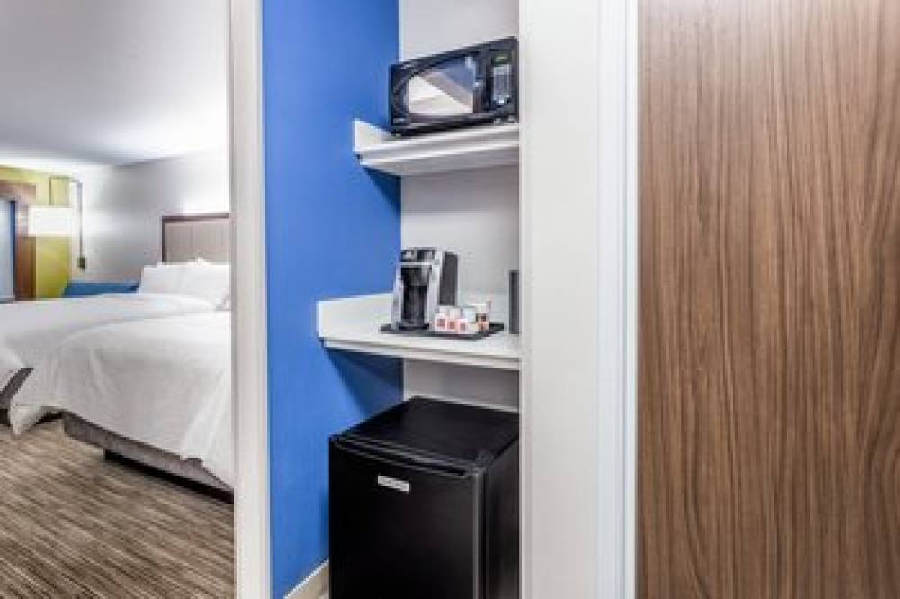 HOLIDAY INN EXP STES HAMMOND 6