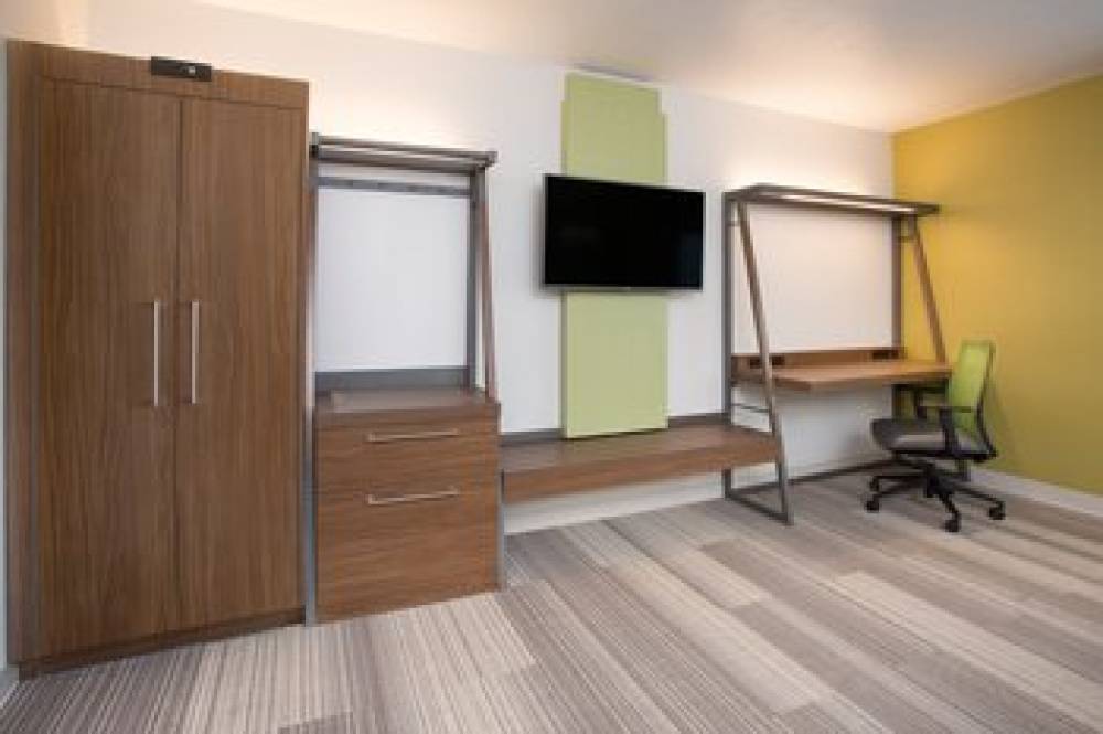 HOLIDAY INN EXP STES HAMMOND 7
