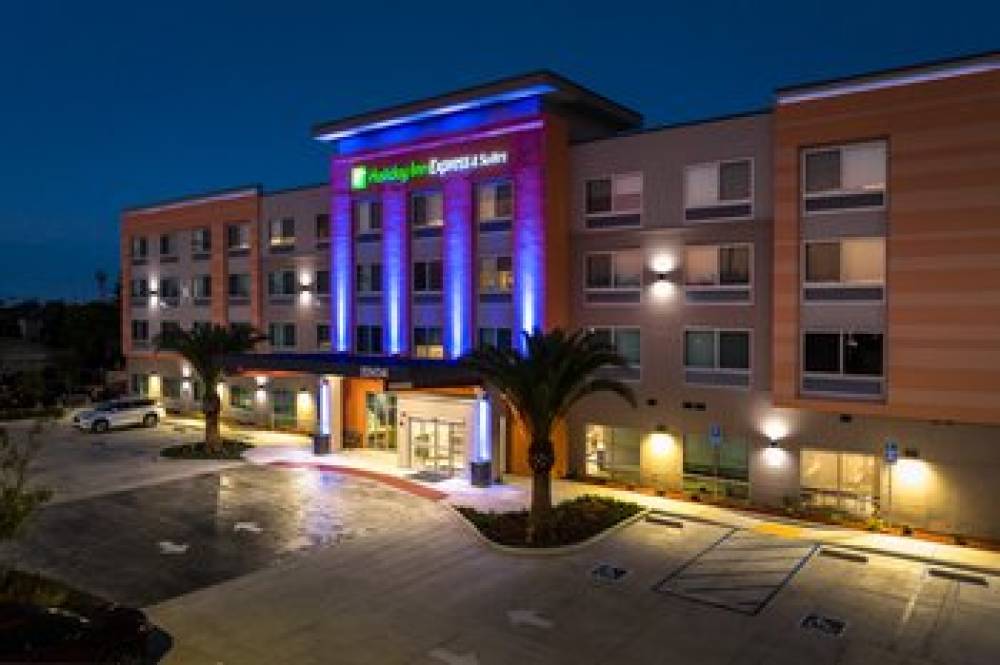 HOLIDAY INN EXP STES HAWAIIAN GARDE 1