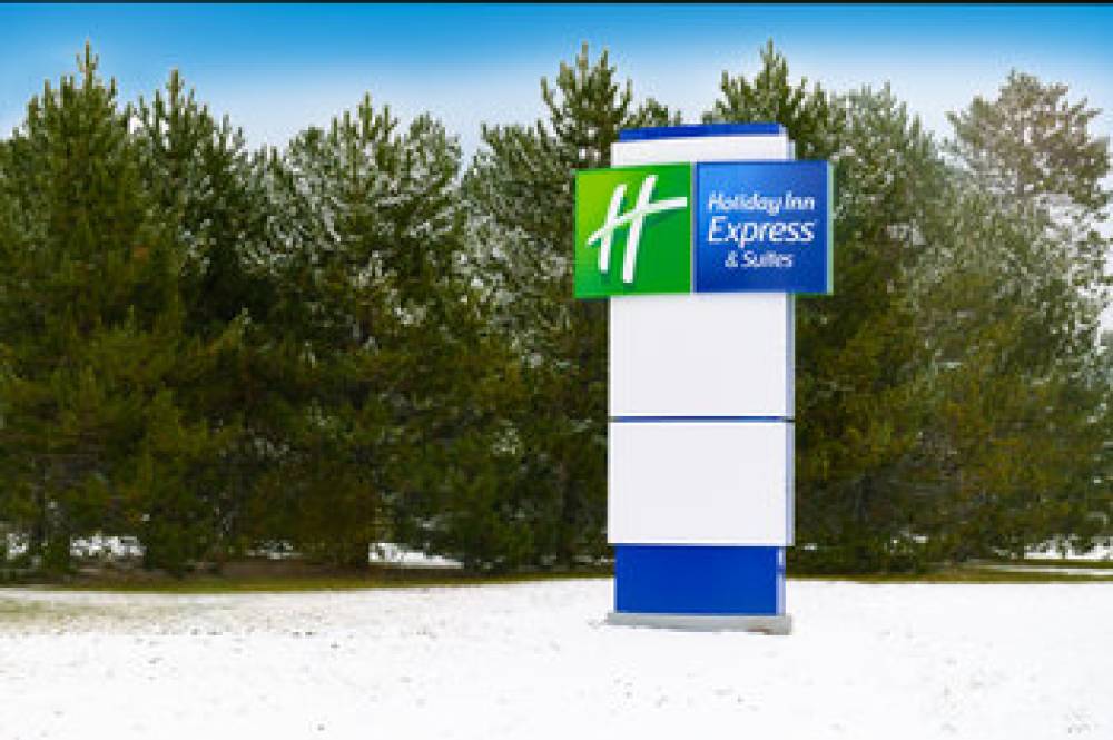 HOLIDAY INN EXP STES HAYWARD 7