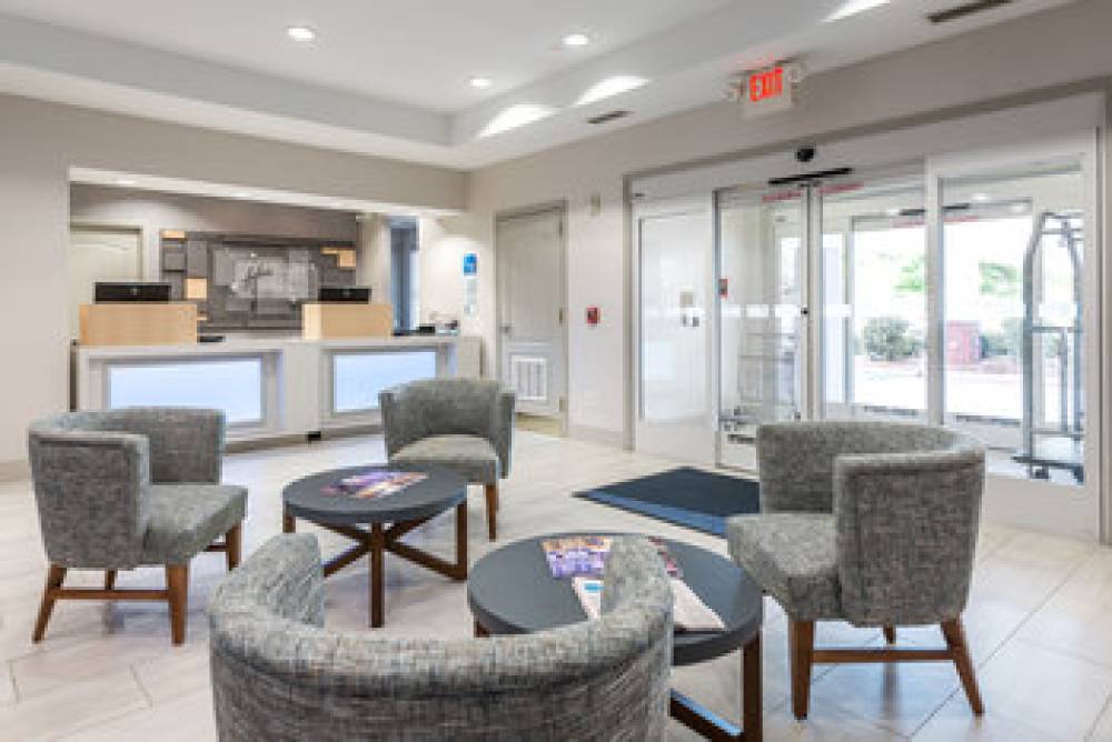 Holiday Inn Exp Stes Lagrange