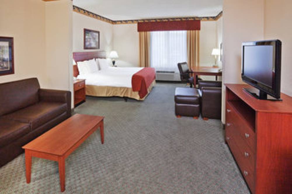 HOLIDAY INN EXP STES LEWISVILL BY I 4