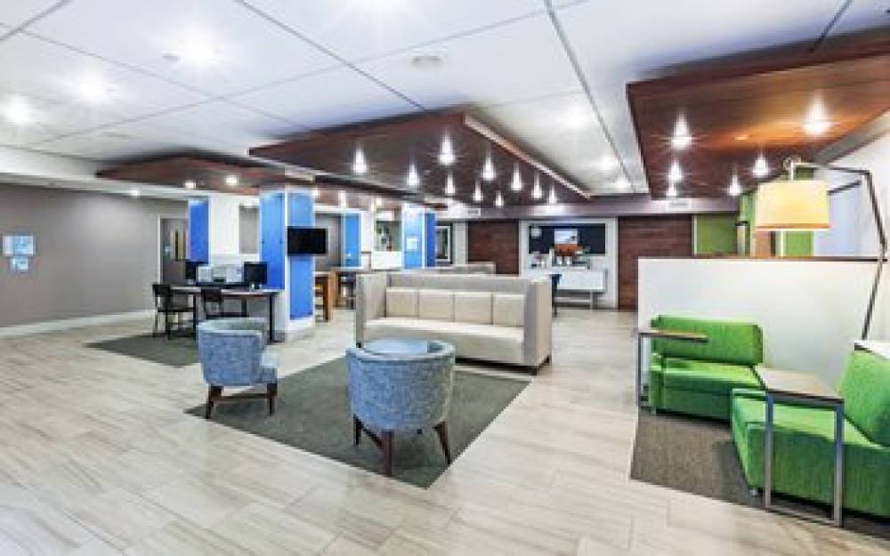 HOLIDAY INN EXP STES LEWISVILL BY I 9