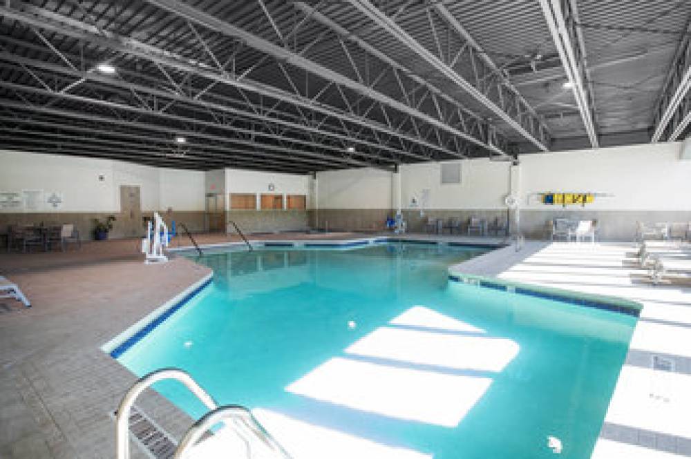 HOLIDAY INN EXP STES LUDINGTON 1
