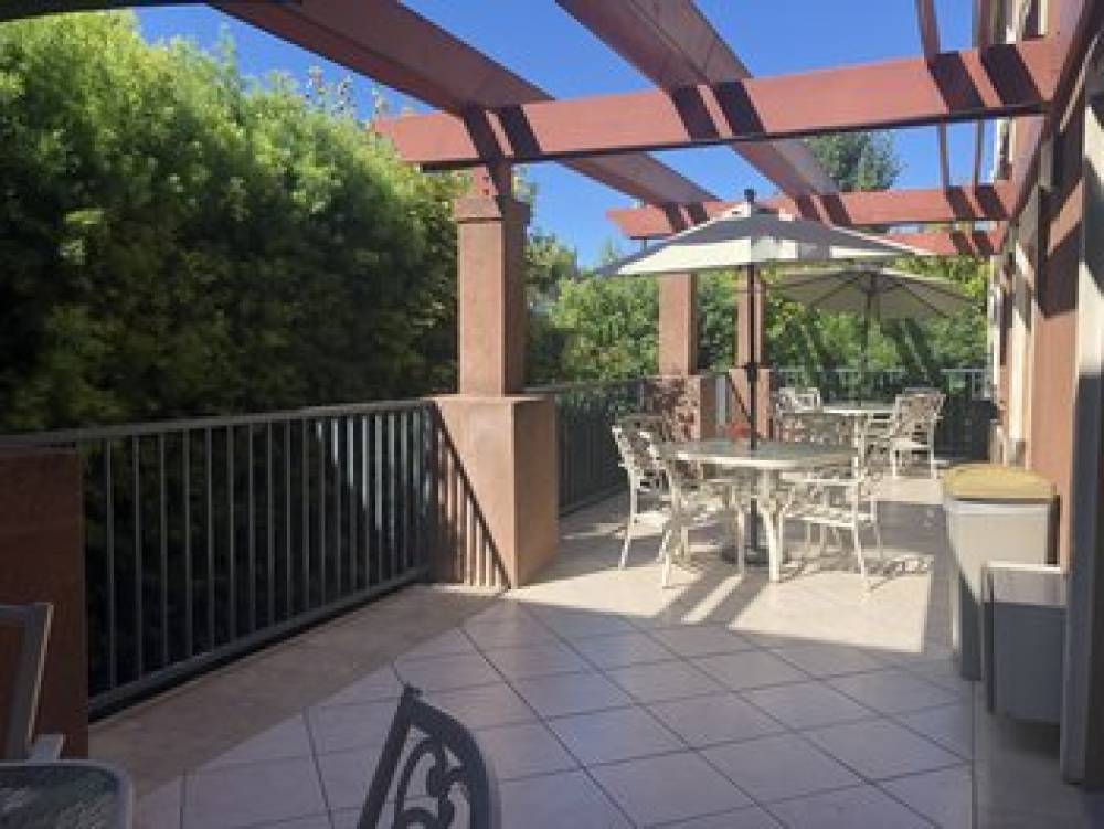 Holiday Inn Exp Stes Mountain View
