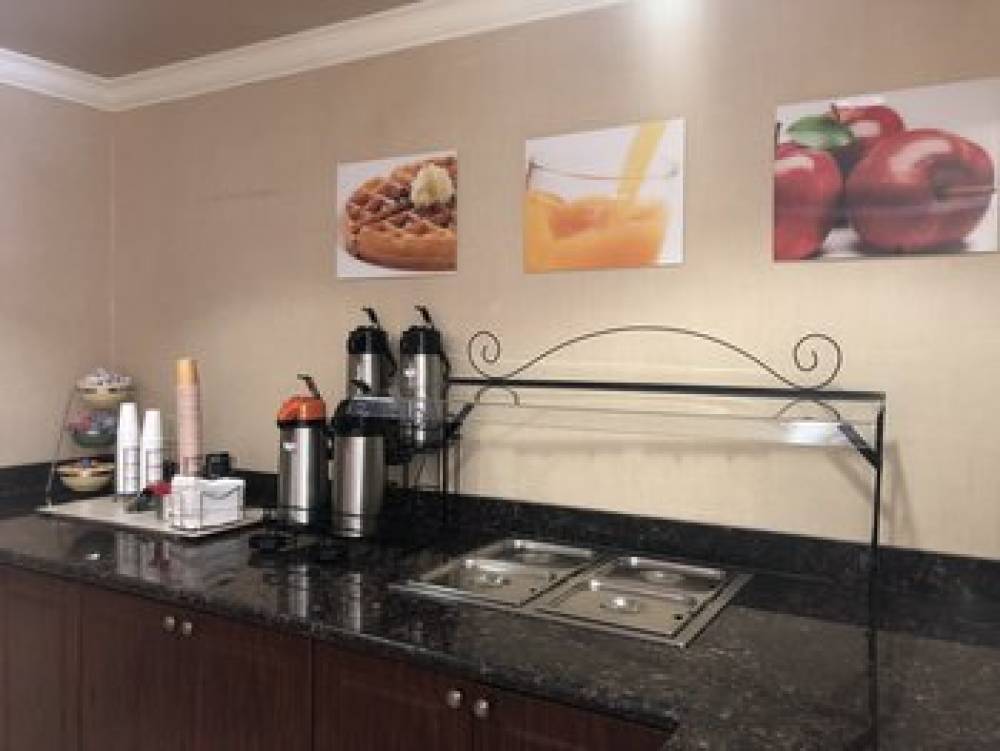 HOLIDAY INN EXP STES MOUNTAIN VIEW 4