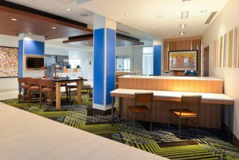 Holiday Inn Exp Stes Ottumwa