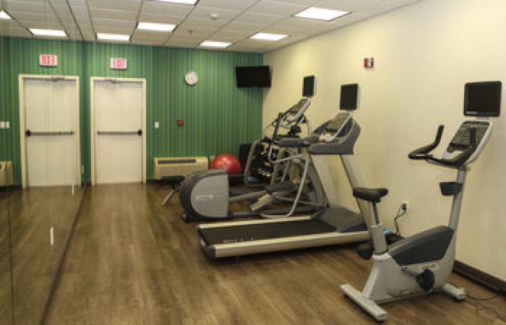 HOLIDAY INN EXP STES PHX ARPRT BY I 10