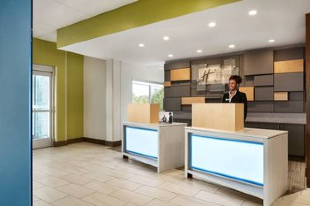 HOLIDAY INN EXP STES SALISBURY 10