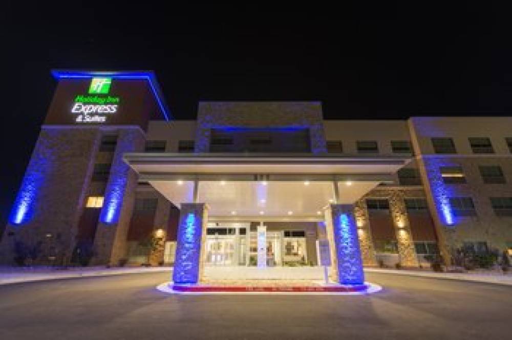 Holiday Inn Exp Stes San Marco S