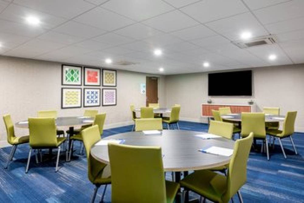 HOLIDAY INN EXP STES SANTA ANA BY I 5