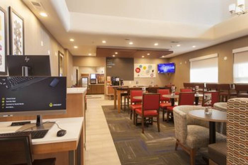 HOLIDAY INN EXP STES SANTA FE 2