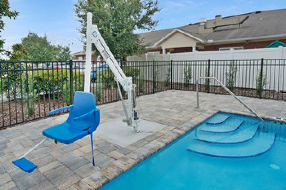 HOLIDAY INN EXP STES SOUTH BARTRAM 7