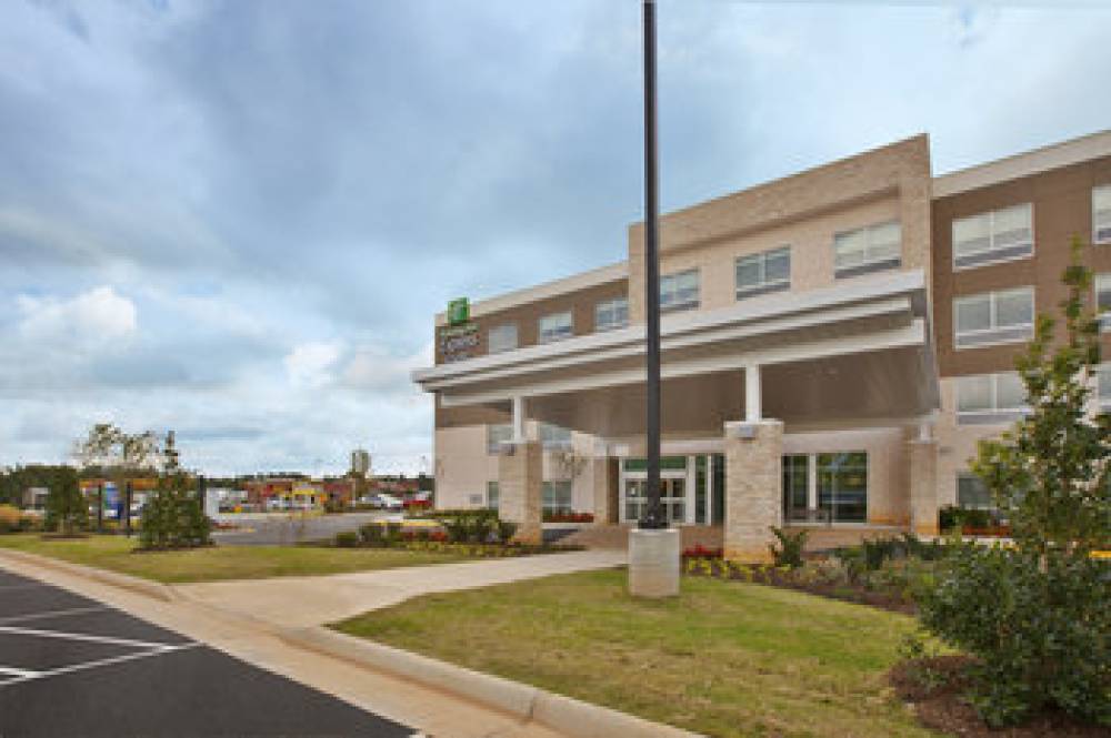 Holiday Inn Exp Stes South Hill