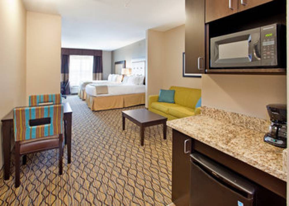 HOLIDAY INN EXP STES ST. JOSEPH BY 10