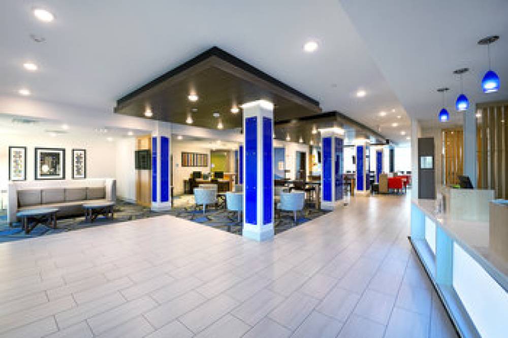 Holiday Inn Exp Stes Wentzville