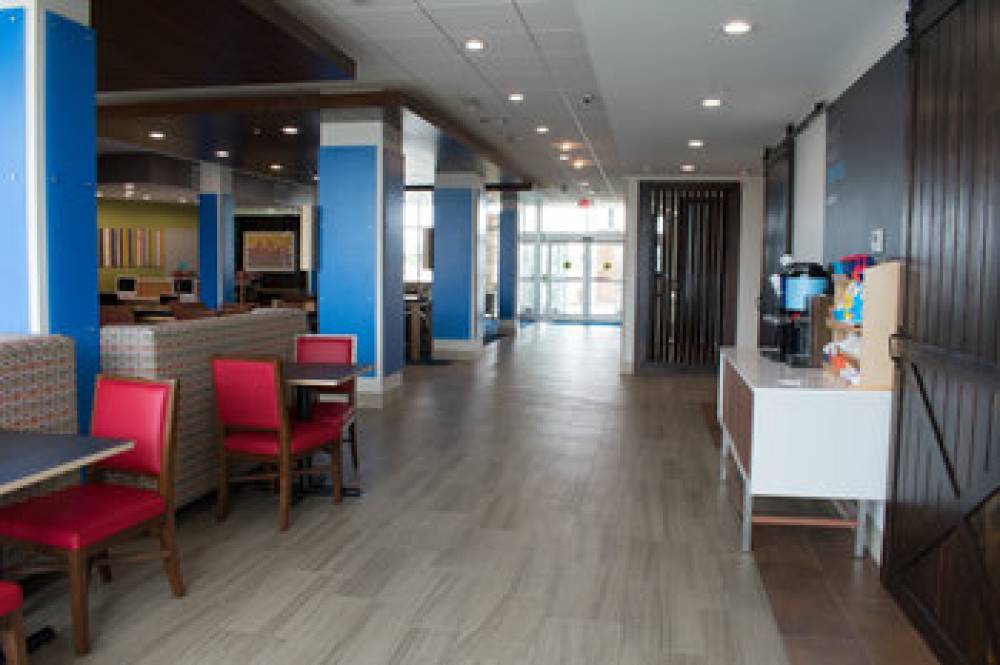 HOLIDAY INN EXP STES WEST MEMPHIS 6