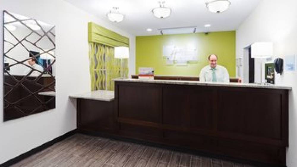 Holiday Inn Exp Stes Wyomissing