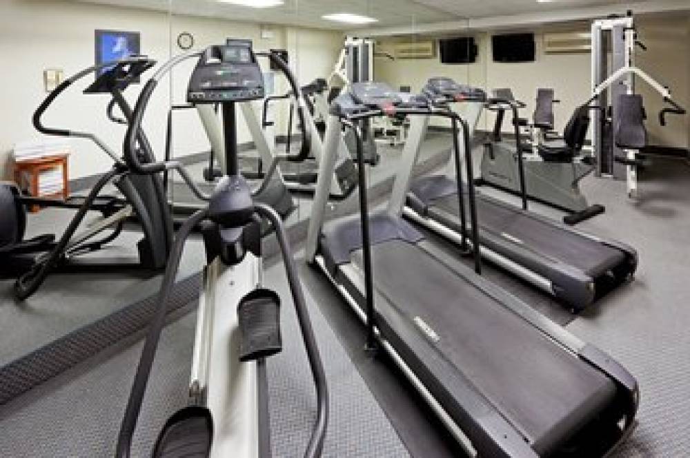 HOLIDAY INN EXP TORONTO EAST BY IHG 7