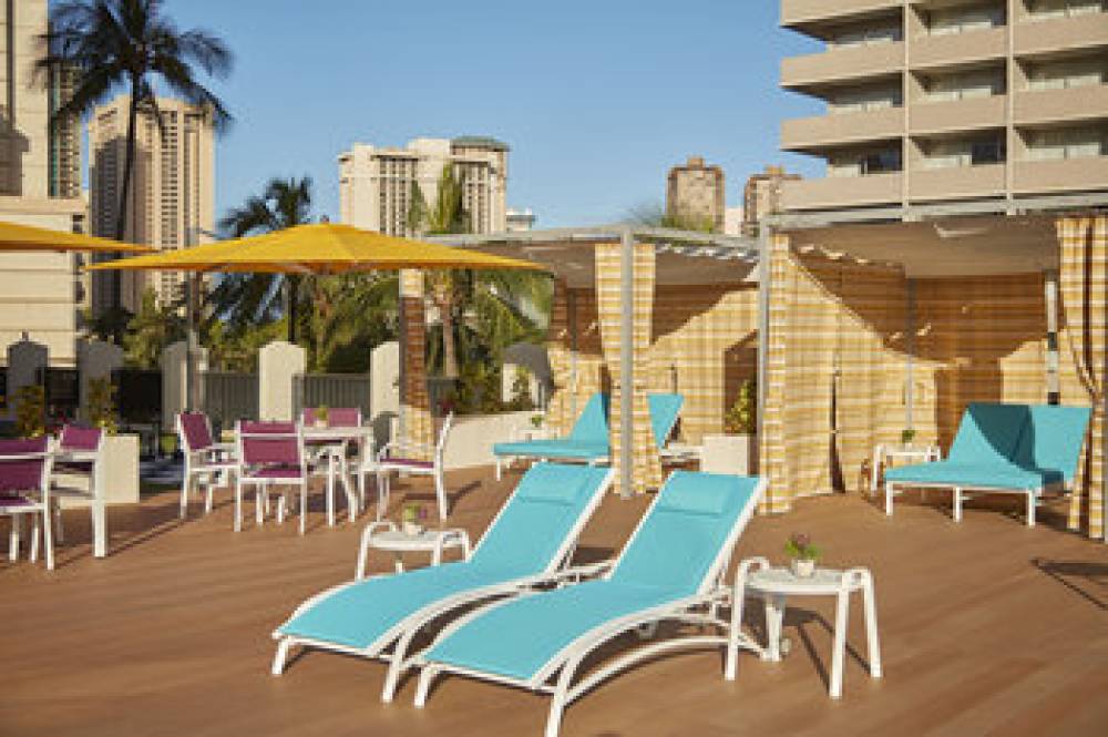 HOLIDAY INN EXP WAIKIKI BY IHG 1