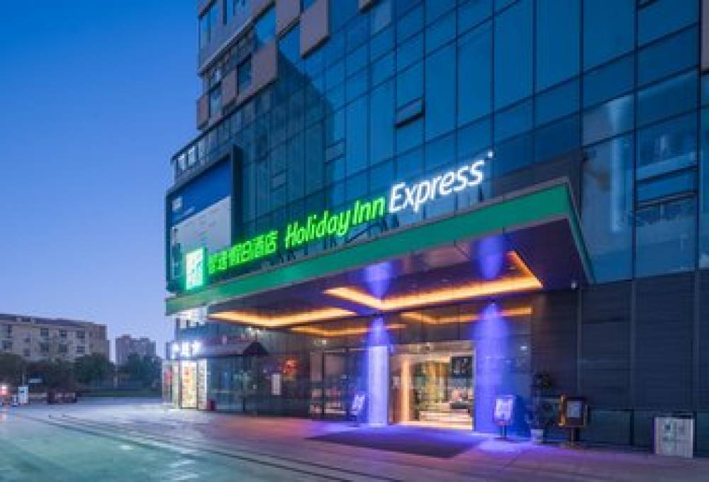 Holiday Inn Exp West Station