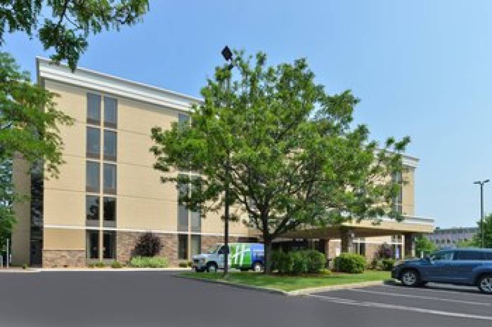 Holiday Inn Exp Worcester Dwtn