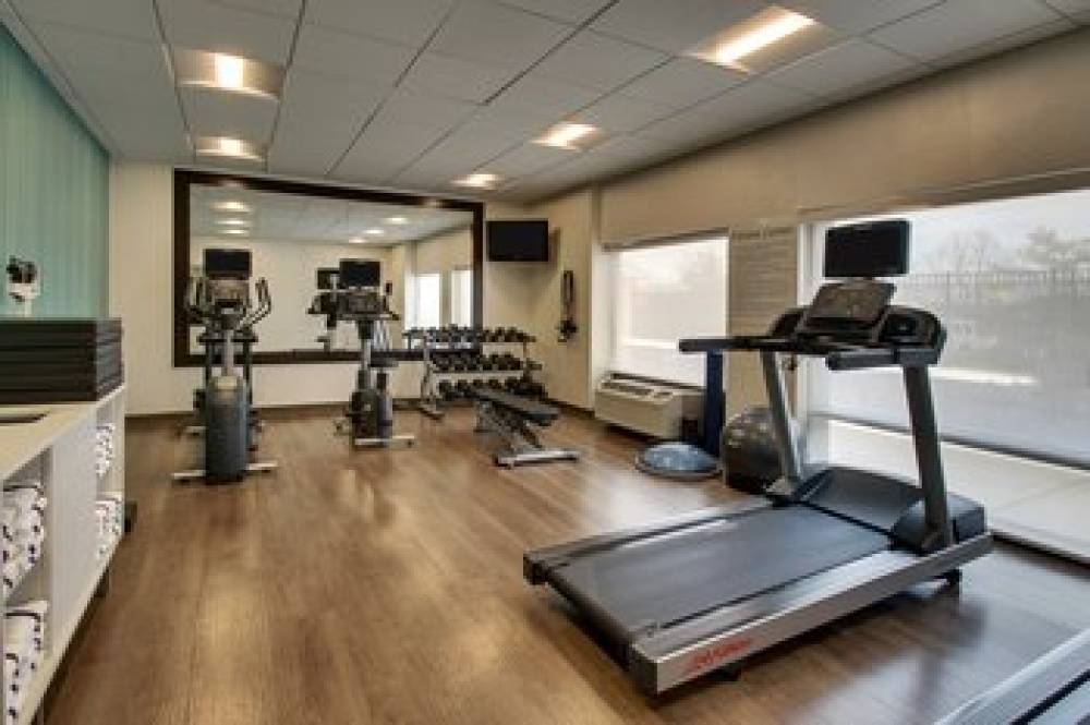 HOLIDAY INN EXP BWI ARPT WEST BY IH 10