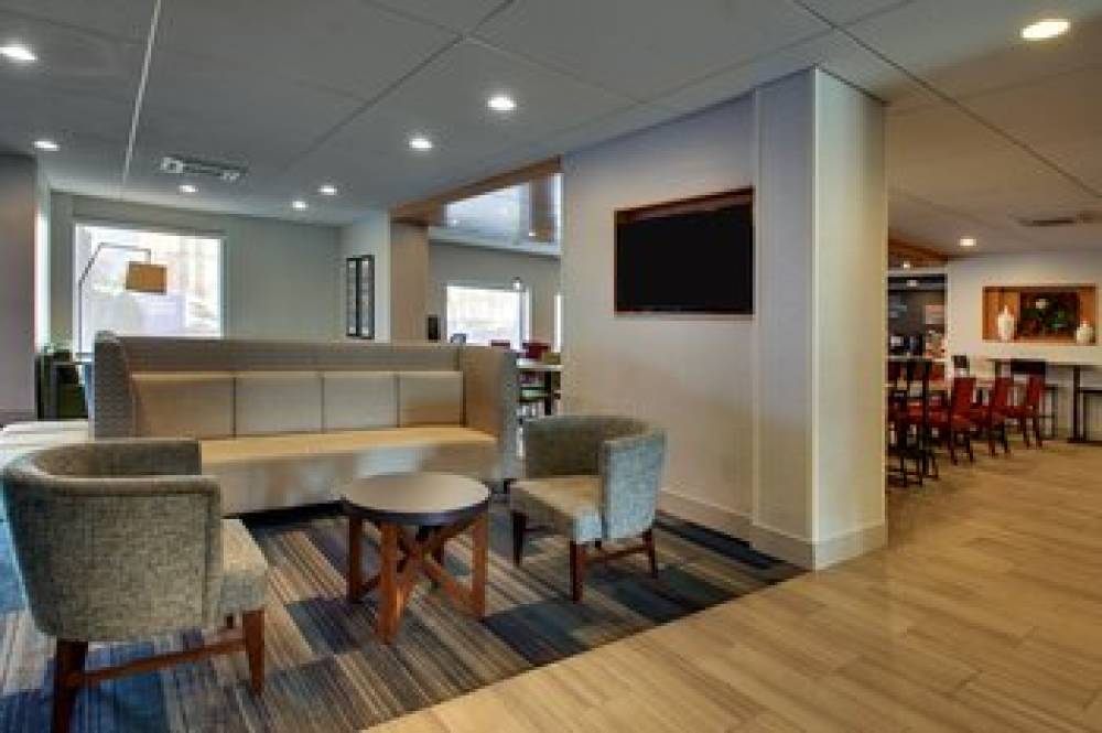 HOLIDAY INN EXP BWI ARPT WEST BY IH 7