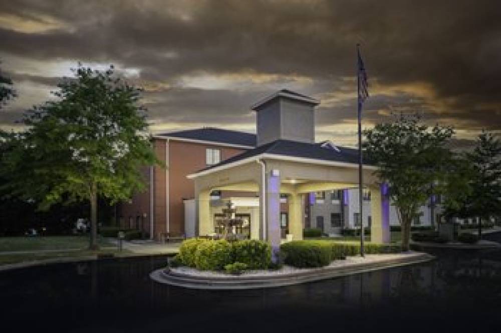 Holiday Inn Express Clayton