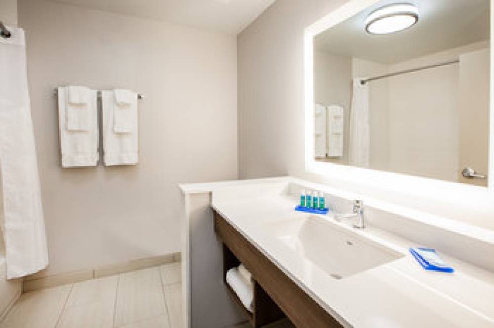 Holiday Inn Express ELLENSBURG 8