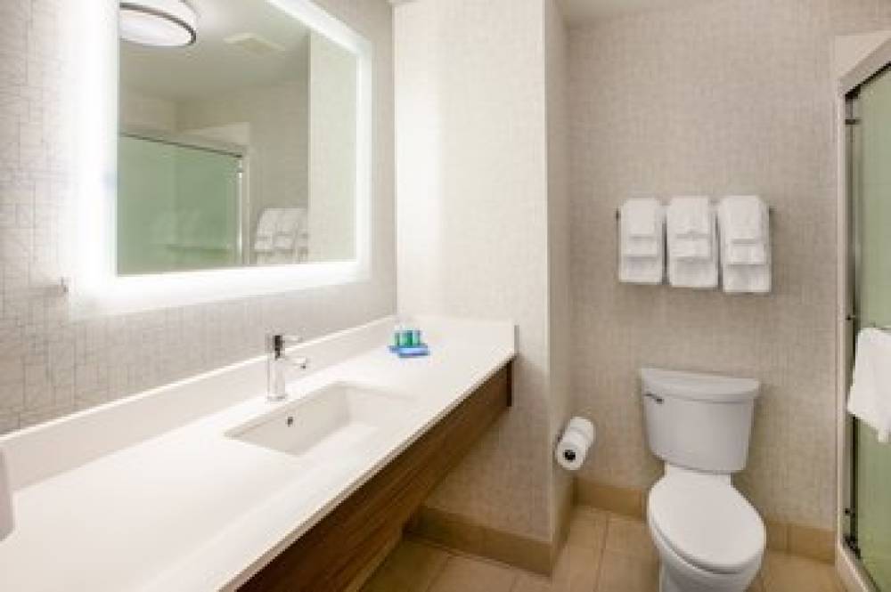 Holiday Inn Express ELLENSBURG 3