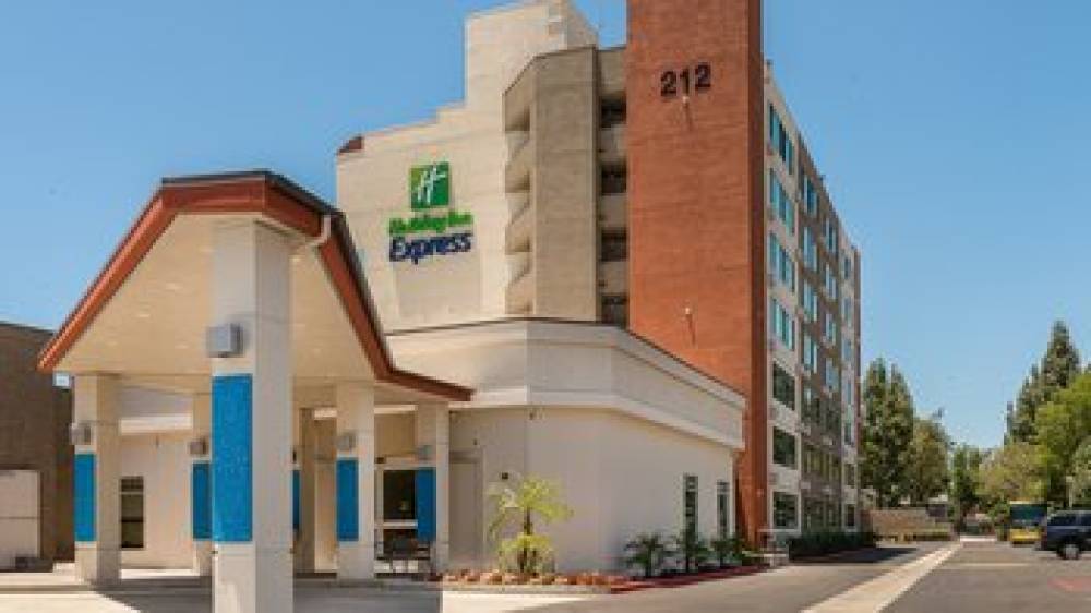 Holiday Inn Express FULLERTON - ANAHEIM 1