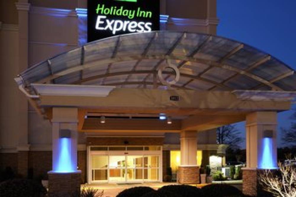 Holiday Inn Express Hampton Coliseum Central