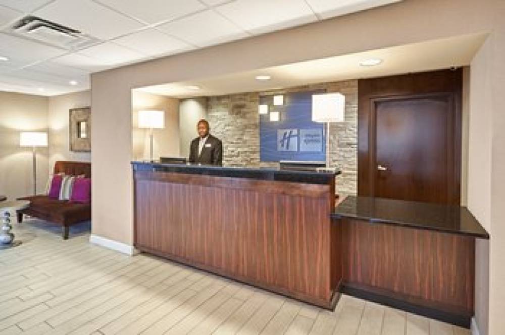 Holiday Inn Express HAMPTON - COLISEUM CENTRAL 2