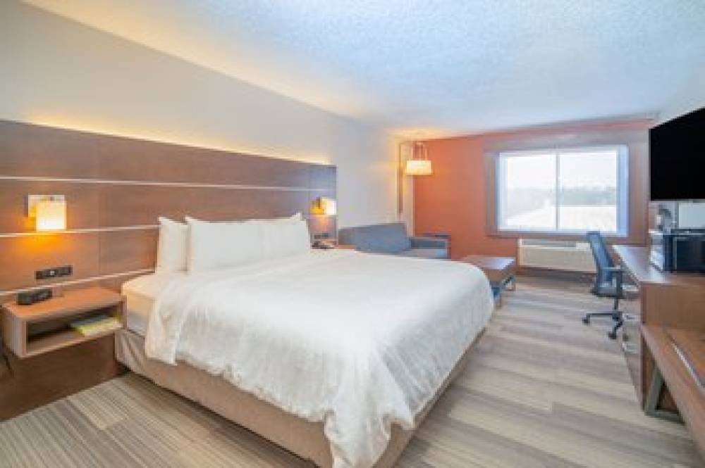 Holiday Inn Express HOUGHTON-KEWEENAW 9