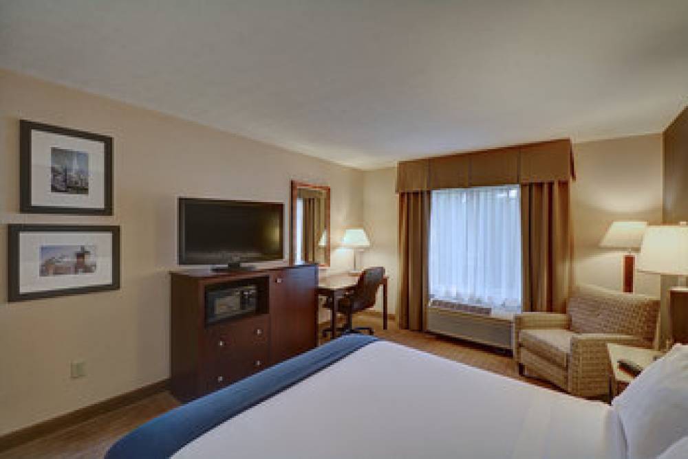 Holiday Inn Express KEENE 2