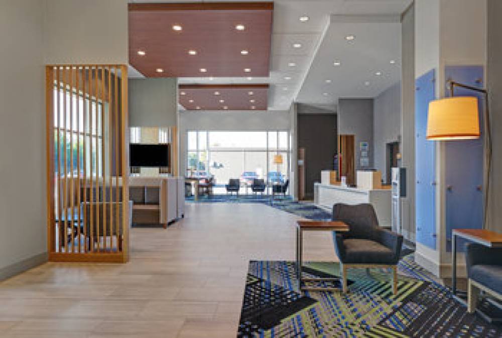 Candlewood Stes Kingston West