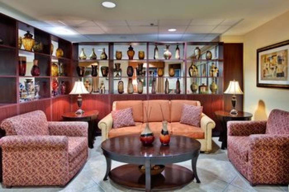 Holiday Inn Express LAS VEGAS-NELLIS 2