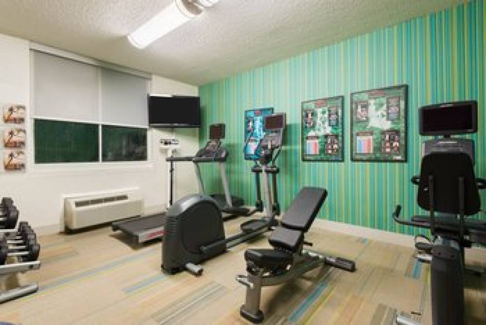 Holiday Inn Express MIAMI AIRPORT DORAL AREA 8